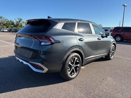 2025 Kia Sportage EX