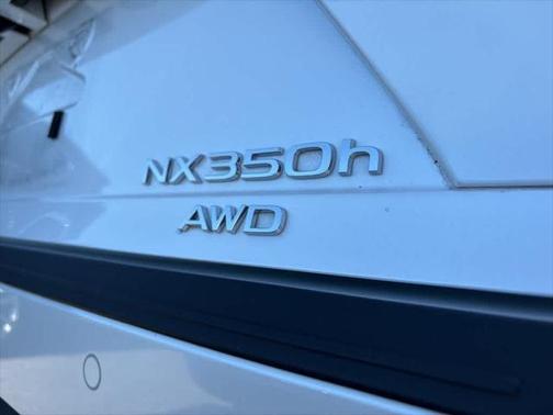 2024 Lexus NX 350h Luxury