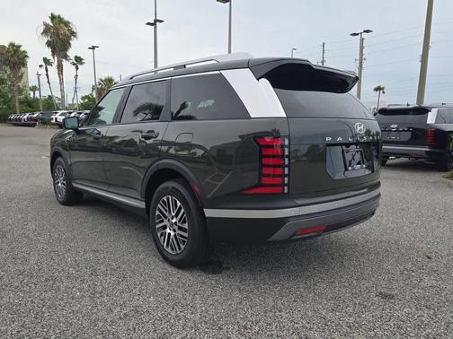 Titan Green 2026 Hyundai PALISADE SEL 7P
