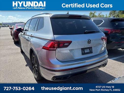 2022 Volkswagen Tiguan 2.0T SE R-Line Black