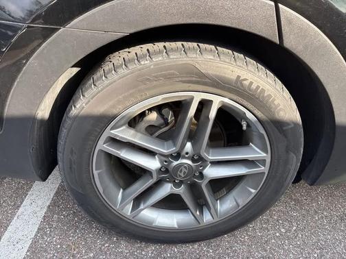 2017 Hyundai SANTA FE SE Ultimate