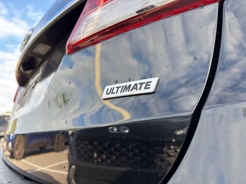 2017 Hyundai SANTA FE SE Ultimate