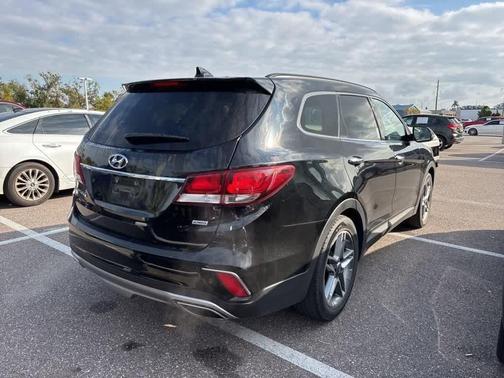 2017 Hyundai SANTA FE SE Ultimate