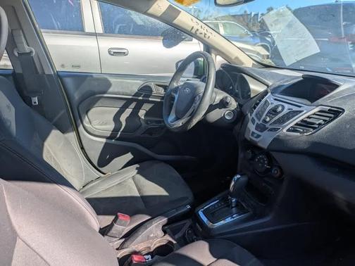 2011 Ford Fiesta SEL