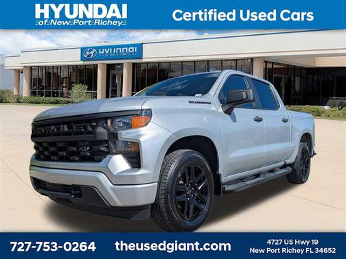 2022 Chevrolet Silverado 1500 Custom