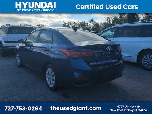 2020 Hyundai Accent SE