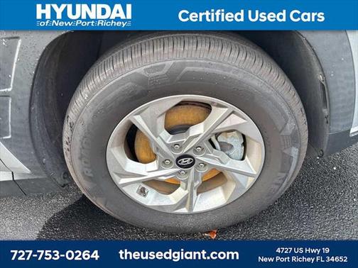 2022 Hyundai TUCSON SE
