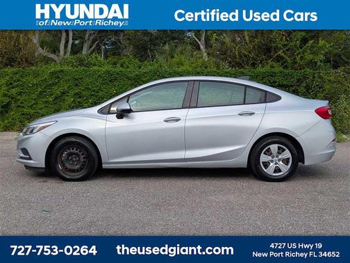 2017 Chevrolet Cruze LS