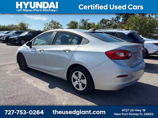2017 Chevrolet Cruze LS