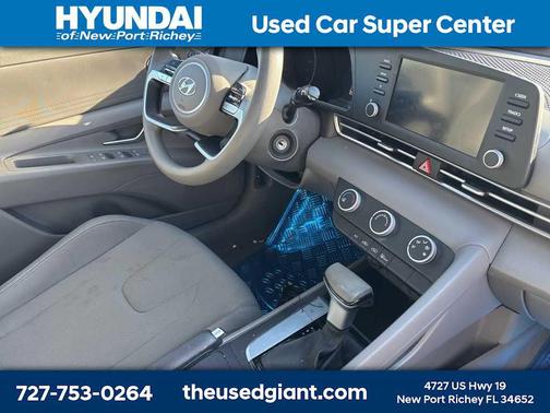 2023 Hyundai ELANTRA SE