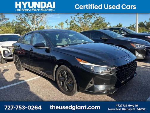 2023 Hyundai ELANTRA SEL