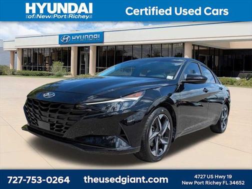2023 Hyundai ELANTRA SEL