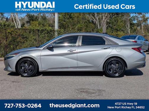 2021 Hyundai ELANTRA SEL