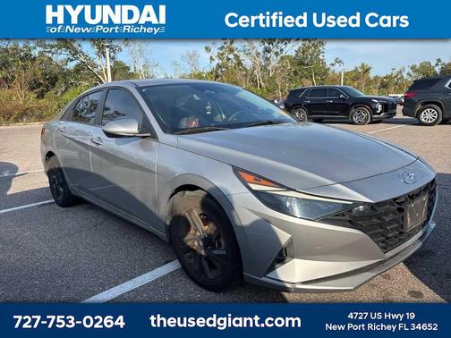 2021 Hyundai ELANTRA SEL