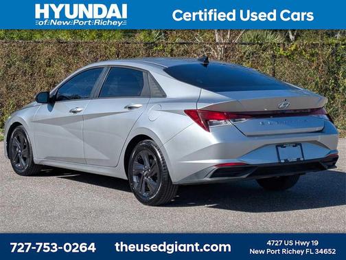 2021 Hyundai ELANTRA SEL