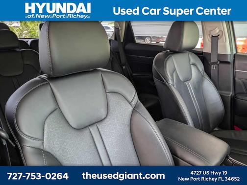 Wolf Gray 2023 Kia Sorento SX