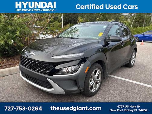 2022 Hyundai KONA SEL