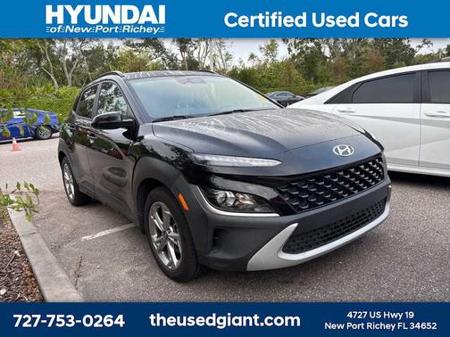 2022 Hyundai KONA SEL