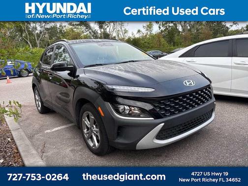 2022 Hyundai KONA SEL