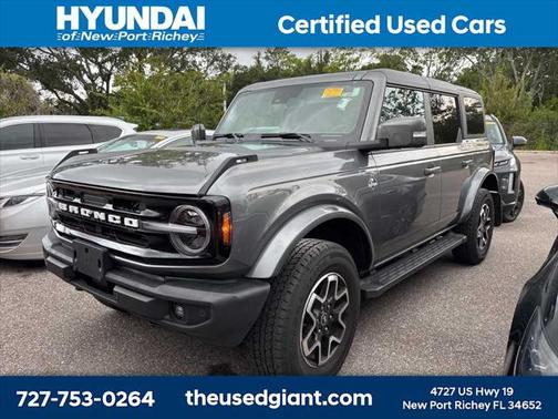 2024 Ford Bronco Outer Banks