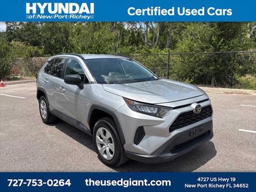 2021 Toyota RAV4 LE