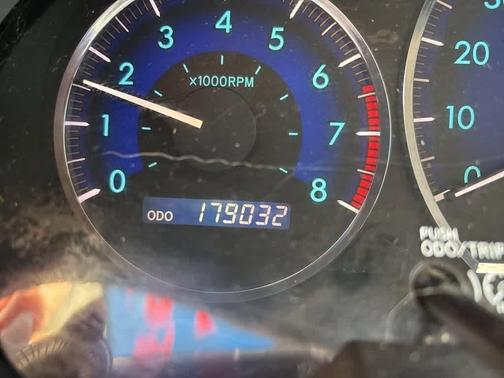 2008 Toyota Sienna XLE