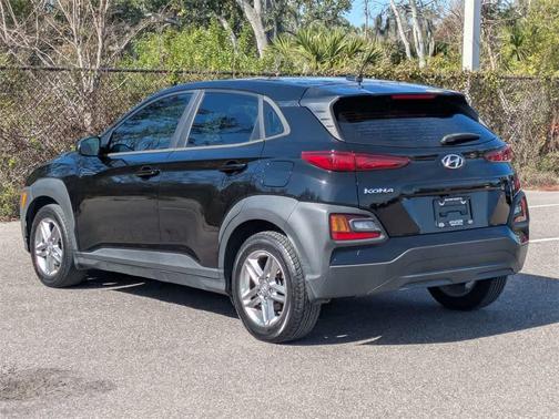2021 Hyundai KONA SE