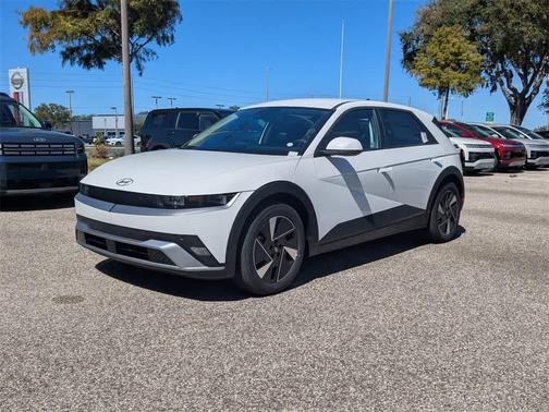 2026 Hyundai IONIQ 5 SE