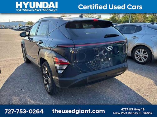 2025 Hyundai KONA SEL