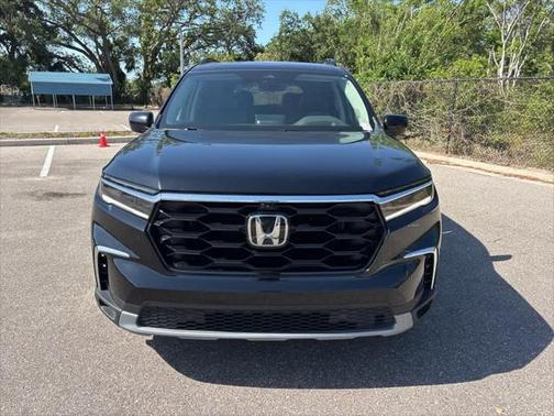 2023 Honda Pilot AWD Elite