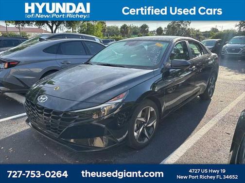 2023 Hyundai ELANTRA SEL