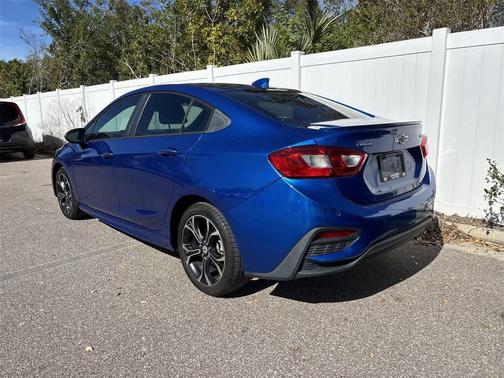 2019 Chevrolet Cruze LT