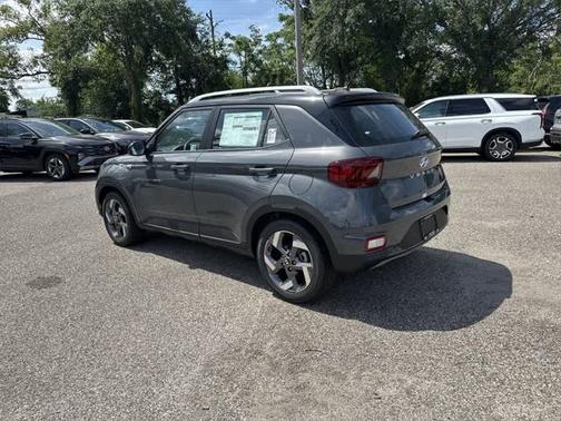 2025 Hyundai VENUE Limited
