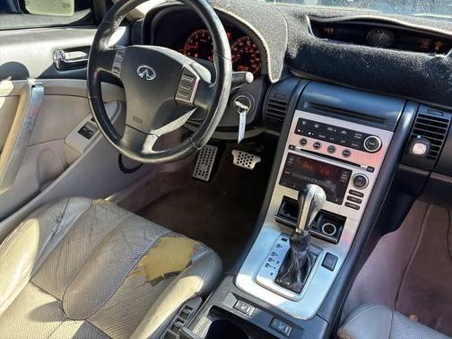 2005 INFINITI G35 Base