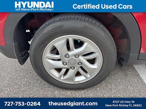2023 Hyundai VENUE SE