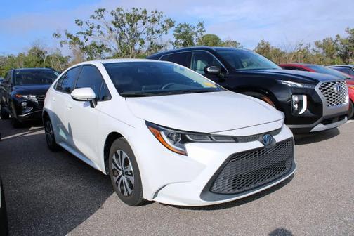 2022 Toyota Corolla Hybrid LE