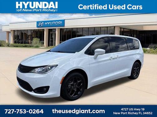 2019 Chrysler Pacifica Touring Plus