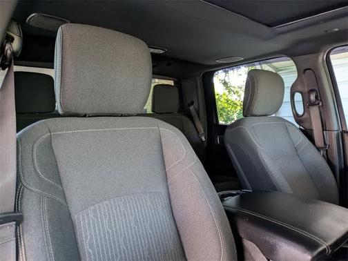 2019 RAM 3500 Big Horn Crew Cab 4x4 8' Box