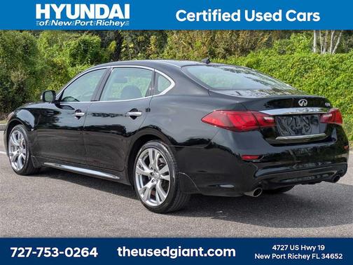 2015 INFINITI Q70L 3.7