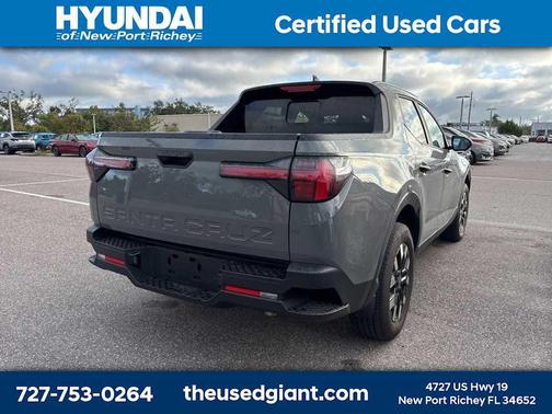 2025 Hyundai SANTA CRUZ SEL Activity