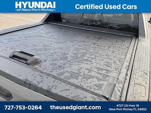 2025 Hyundai SANTA CRUZ SEL Activity