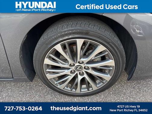 2019 Lexus ES 350 Base