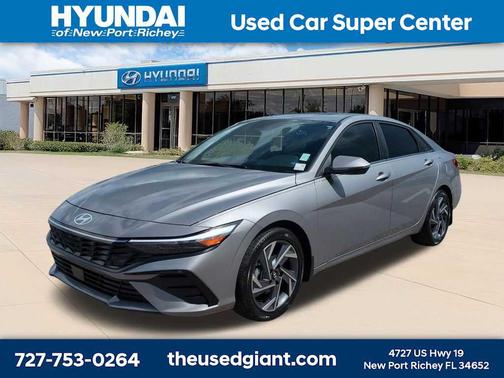 Fluid Metal 2025 Hyundai ELANTRA HEV Limited