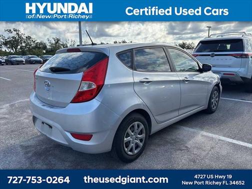 2012 Hyundai Accent GS