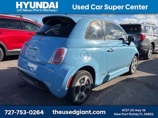 2017 FIAT 500e Battery Electric