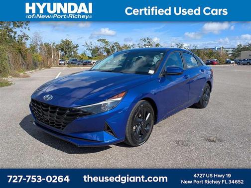 2023 Hyundai ELANTRA SEL