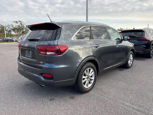 2020 Kia Sorento LX