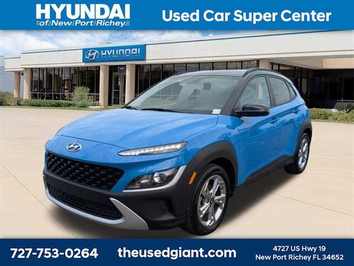 2022 Hyundai KONA SEL