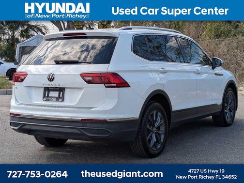 2022 Volkswagen Tiguan 2.0T SE