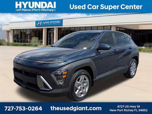 2024 Hyundai KONA SE